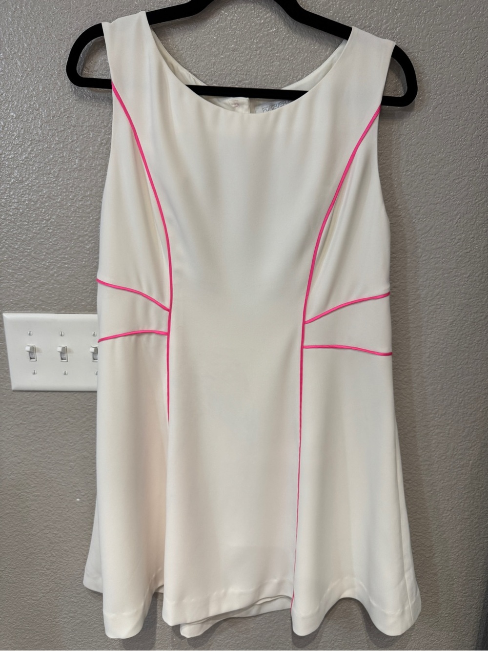 Forever New White Dress with Neon Pink Piping Open Back Fit & Flare Barbiecore
